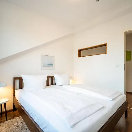 Sanssouci App 08 Daire *